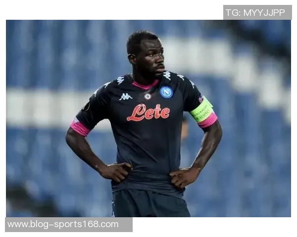 芬奇称赞库利巴利场均表现稳定正在逐步找到自己的篮球定位 芬奇称赞库利巴利场均表现稳定正在逐步找到自己的篮球定位