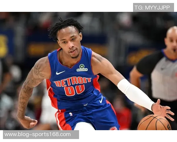 黄蜂管理层计划观察三球与新秀搭档表现暂不急于交易 黄蜂管理层计划观察三球与新秀搭档表现暂不急于交易