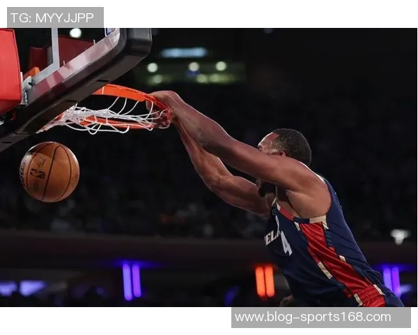 关键时刻莫布里展现实力16投7中三分命中率高达50贡献22分13篮板4助攻4盖帽 关键时刻莫布里展现实力16投7中三分命中率高达50贡献22分13篮板4助攻4盖帽